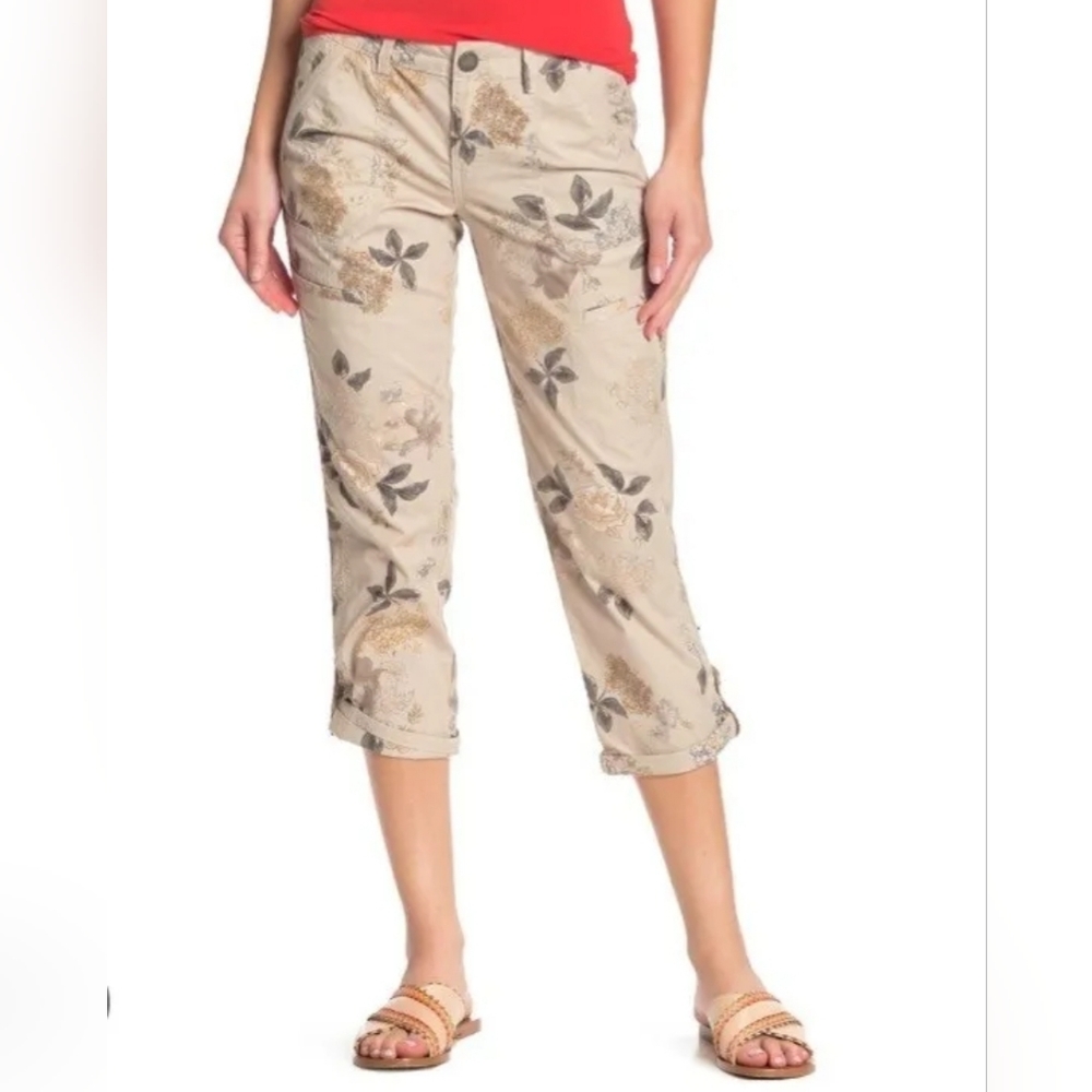 Democracy sz 8 Capri crop pants